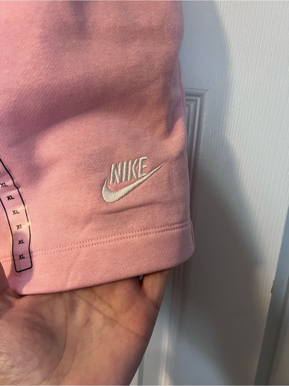 #936 Nike Sportswear Club Fleece Pink Mid Rise Shorts XL NWT - Picture 4 of 6